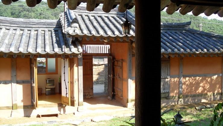 Goseong Choi Pilgan'S Old House Hotel Екстериор снимка